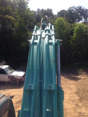 ขายด่วน  KOBELCO SK200-8 YN12 SUPER  รถสภาพพร้อมใช้งาน เครื่องปั้มดีเยี่ยม โซ่ช่วงล่างเต็ม พร้อมใช้งาน เอวแน่น ไฟฟ้าสมบูรณ์ เอกสารเล่มทะเบียน