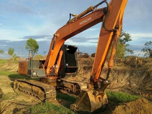 ขาย 625,000 Hitachi เก่านอก 2 ปี EX120-2 ไฟฟ้าครบ แอร์เย็น เครื่องดี ปั่มดี โช่หนา เอกสารเล่มทะเบียน รถอยู่ จ.นครปฐม 090-772-3710 090-772-3708 ขาย 625,000 Hitachi เก่านอก 2 ปี EX120-2 ไฟฟ้าครบ แอร์เย็น เครื่องดี ปั่มดี โช่หนา เอกสารเล่มทะเบียน รถอยู่ จ.นครปฐม 090-772-3710 090-772-3708
