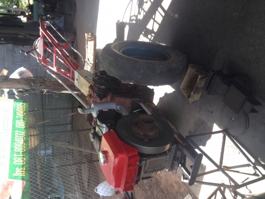 ขายรถไถนาเดินตาม  kobota  11 แรง  พร้อมเทรเลอร์  สภาพพร้อมใช้