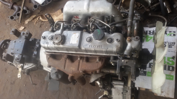 ขายด่วนเครื่องเกียร์ISUZU 4JB1 เครื่องสวยพร้อมใช้เครื่องติดใช้งานได้