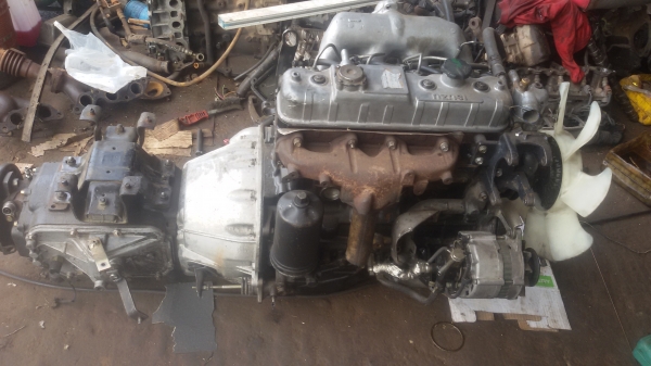 ขายด่วนเครื่องเกียร์ISUZU 4JB1 เครื่องสวยพร้อมใช้เครื่องติดใช้งานได้