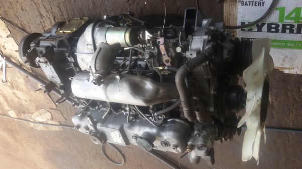 ขายด่วนเครื่องเกียร์ISUZU 4JB1 เครื่องสวยพร้อมใช้เครื่องติดใช้งานได้