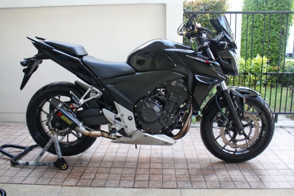 ขาย HONDA CB500f พร้อมของแต่ง รถสวย ดาวน์เริ่มต้นเพียง 29,000.-