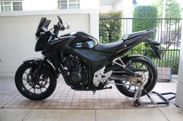 ขาย HONDA CB500f พร้อมของแต่ง รถสวย ดาวน์เริ่มต้นเพียง 29,000.-