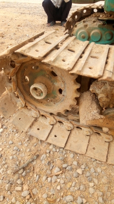 ขายแม็คโคร คูโบต้ารุ่น 26เทียบเท่า30 ราคาเบาๆเปลียนเครื่องเป็นอีซูซุเครื่อง2000ปั้มดีโซ่หนาเอวแน่น