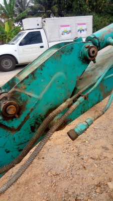 ขายแม็คโคร คูโบต้ารุ่น 26เทียบเท่า30 ราคาเบาๆเปลียนเครื่องเป็นอีซูซุเครื่อง2000ปั้มดีโซ่หนาเอวแน่น