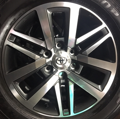 ล้อแม็กพร้อมยางป้ายแดง ออลนิว ฟอร์จูนเนอร์ 265-60-18 ปี 16 ล้อแม็กพร้อมยางป้ายแดง ออลนิว ฟอร์จูนเนอร์ 265-60-18 ปี 16