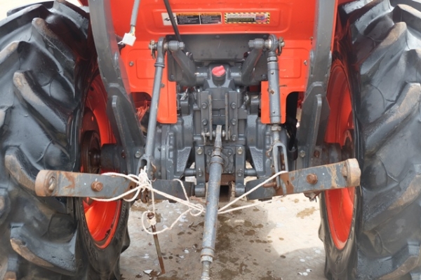 รถไถมือสอง L3608SP +ใบมีด + ผาน 1 ตัว รถสวยๆใหม่ๆ ดาวน์เริ่มต้านเพียง 10,000 บาทเท่านั้น  สนใจ โทรเลย 089-0111624