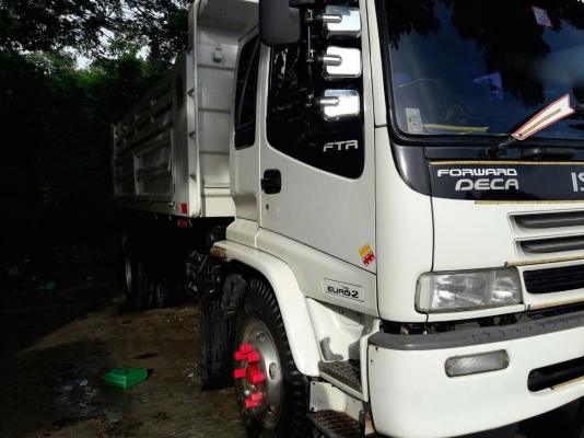 รถอีซูซุ 6 ล้อดั้ม FTR 200 แรงม้า. ปี 48. สนใจติดต่อ 081 - 6079515 รถอีซูซุ 6 ล้อดั้ม FTR 200 แรงม้า. ปี 48. สนใจติดต่อ 081 - 6079515