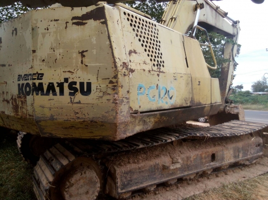 ขายKOMATSU PC120รุ่น5 ไฟฟ้าเต็ม พรัอมใช้งาน เครื่อง ปั้มดี เอวแน่น บูชโช่ไม่มีแตก โช่ใหม่1เส้น อีกเส้นพอใช้งานได้ เอกสารชื้อขาย รถอยู่สุรินทร์  สนใจติดต่อ 0835601591 หรือ 0903494058