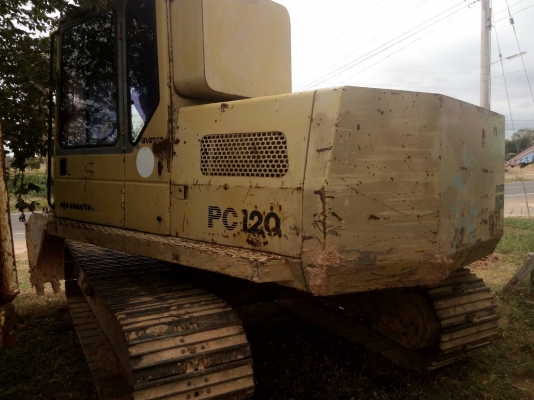 ขายKOMATSU PC120รุ่น5 ไฟฟ้าเต็ม พรัอมใช้งาน เครื่อง ปั้มดี เอวแน่น บูชโช่ไม่มีแตก โช่ใหม่1เส้น อีกเส้นพอใช้งานได้ เอกสารชื้อขาย รถอยู่สุรินทร์  สนใจติดต่อ 0835601591 หรือ 0903494058