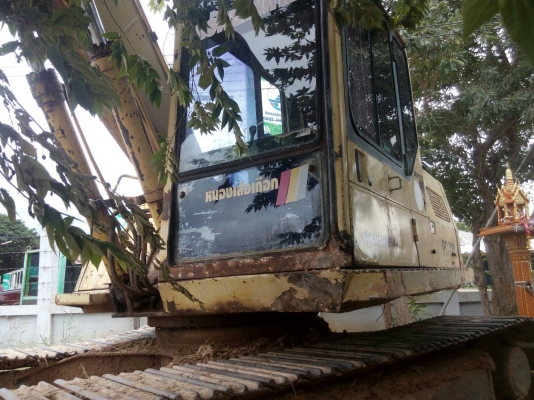 ขายKOMATSU PC120รุ่น5 ไฟฟ้าเต็ม พรัอมใช้งาน เครื่อง ปั้มดี เอวแน่น บูชโช่ไม่มีแตก โช่ใหม่1เส้น อีกเส้นพอใช้งานได้ เอกสารชื้อขาย รถอยู่สุรินทร์  สนใจติดต่อ 0835601591 หรือ 0903494058