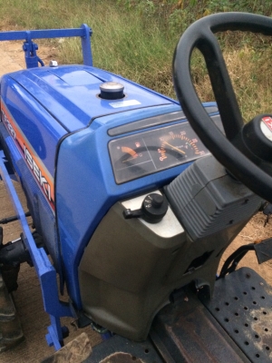 ขาย ISEKI TF327 ใบดัน พร้อมผาน5 สองเพลา สภาพพร้อมใช้ สนใจติดต่อครับ