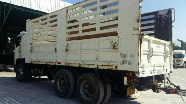 ขาย1,950,000 HINO MEGA ซีลี่500./380 แรง ปี 52 แม่ลูกไม่ดั้มอู่สามมิตร.ตัวใหม่.เครื่องดี คัดซี่สวยหัวบางยางดี(รถอยู่นครปฐม) 090-772-3710 090-772-3708 ขาย1,950,000 HINO MEGA ซีลี่500./380 แรง ปี 52 แม่ลูกไม่ดั้มอู่สามมิตร.ตัวใหม่.เครื่องดี คัดซี่สวยหัวบางยางดี(รถอยู่นครปฐม) 090-772-3710 090-772-3708