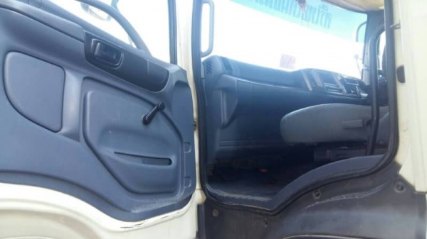 ขาย1,950,000 HINO MEGA ซีลี่500./380 แรง ปี 52 แม่ลูกไม่ดั้มอู่สามมิตร.ตัวใหม่.เครื่องดี คัดซี่สวยหัวบางยางดี(รถอยู่นครปฐม) 090-772-3710 090-772-3708 ขาย1,950,000 HINO MEGA ซีลี่500./380 แรง ปี 52 แม่ลูกไม่ดั้มอู่สามมิตร.ตัวใหม่.เครื่องดี คัดซี่สวยหัวบางยางดี(รถอยู่นครปฐม) 090-772-3710 090-772-3708