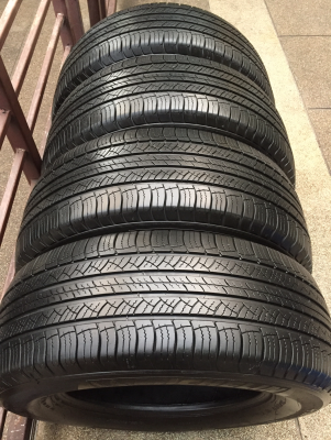 ยาง Michelin 265 65 17 สิ้นปี14 ดอกเต็ม ใช้ยาว ราคาไม่แพง ยาง Michelin 265 65 17 สิ้นปี14 ดอกเต็ม ใช้ยาว ราคาไม่แพง