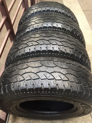 ยาง All Deestone 235 75 15 ปี14 ดอกเยอะ พร้อมใช้งาน ราคาไม่แพง