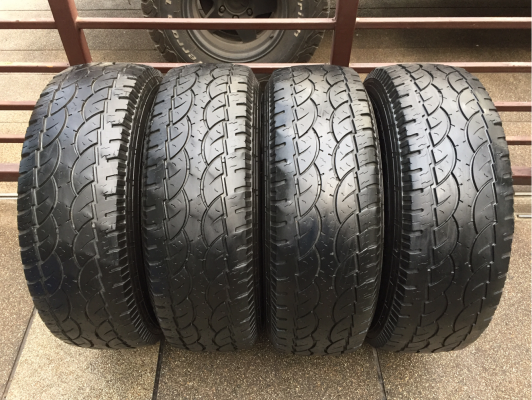 ยาง All Deestone 235 75 15 ปี14 ดอกเยอะ พร้อมใช้งาน ราคาไม่แพง