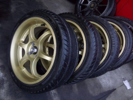 แม็ก 17 กว้าง 7 ออฟ 40 พร้อมยางปลายปี 15 ราคา 7500 บาท