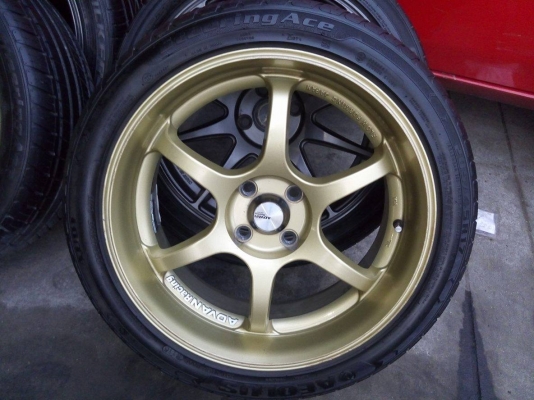 แม็ก 17 กว้าง 7 ออฟ 40 พร้อมยางปลายปี 15 ราคา 7500 บาท