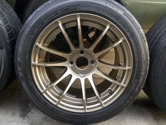 แม็ก 15 กว้าง 8 สภาพดี พร้อมยางฟอเก้นปี 14 ราคา 7900 บาท แม็ก 15 กว้าง 8 สภาพดี พร้อมยางฟอเก้นปี 14 ราคา 7900 บาท