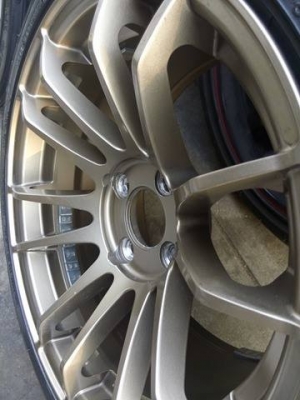 แม็ก 15 กว้าง 8 สภาพดี พร้อมยางฟอเก้นปี 14 ราคา 7900 บาท แม็ก 15 กว้าง 8 สภาพดี พร้อมยางฟอเก้นปี 14 ราคา 7900 บาท