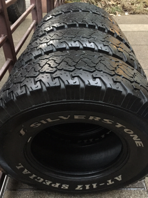 ยาง All Silverstone 31 10.5 R15 ปี12 พร้อมใช้งาน ราคาไม่แพง