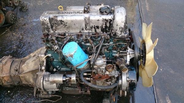 ขายเครื่องยนต์นิสสัน LD20  ONE TURBO
