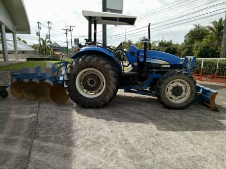 รถไถ NEWHOLLAND