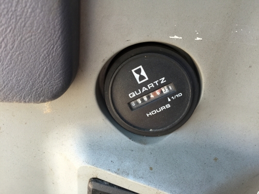 รถแบคโฮหัวกระแทกเก่าญี่ปุ่น KOBELCO SK60SR JAPAN