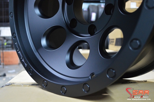 LENSO MAX1 ขอบ16X9 ET-25 6X139.7 วงละ 4,500 บาท LENSO MAX1 ขอบ16X9 ET-25 6X139.7 วงละ 4,500 บาท