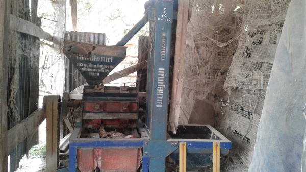 ขายโรงสีข้าวเล็กสีครั้งเดียวมอเตอร์3แรงของยโสธร