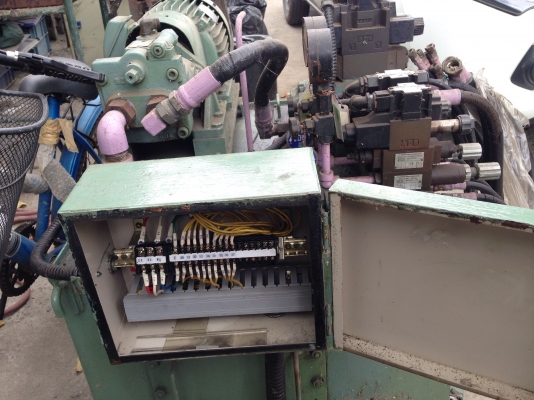 ขายชุดปั้มน้ำมันไฮโดรลิค Daikin made in Japan ขนาด 5HP. 380V พร้อมวาล์วคอนโทรล 100VAC 4ชุด สภาพสวยเดิมๆ พร้อมใช้งาน ขายชุดปั้มน้ำมันไฮโดรลิค Daikin made in Japan ขนาด 5HP. 380V พร้อมวาล์วคอนโทรล 100VAC 4ชุด สภาพสวยเดิมๆ พร้อมใช้งาน