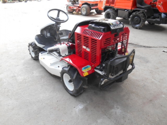 รถตัดหญ้า OREC RM95 18 แรง พร้อมใช้งาน รถตัดหญ้า OREC RM95 18 แรง พร้อมใช้งาน