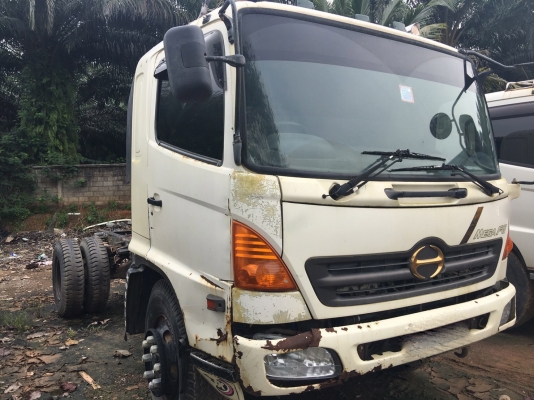 รถฮีโน่ 6 ล้อ FG1J 220 แรงม้า. ปี 48. , ( ขาย หัว , คัชซี. ) สนใจติดต่อ 081 - 6079515 รถฮีโน่ 6 ล้อ FG1J 220 แรงม้า. ปี 48. , ( ขาย หัว , คัชซี. ) สนใจติดต่อ 081 - 6079515