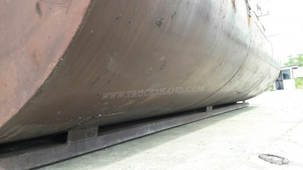 ถังน้ำตั้งพื้นหรือบนกระบะรถได้ ขนาดยาว 3.60 เมตร ขนาดกว้าง 2.00 เมตร ขนาดบรรจุ 6,000 ลิตร มี 3 ลูก