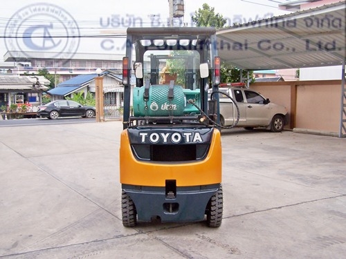 ขาย รถโฟล์คลิฟท์ TOYOTA รุ่น8FGL15