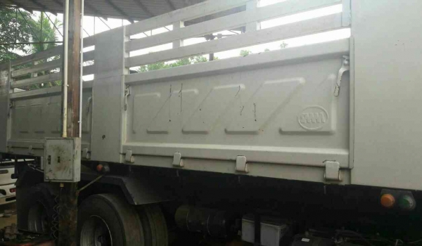 รถอีซูซุ 10 ล้อดั้ม FVZ 300 แรงม้า. ปี 53 , ( รถ วิ่ง 1xx,xxx กม. ) สนใจติดต่อ 081 - 6079515 รถอีซูซุ 10 ล้อดั้ม FVZ 300 แรงม้า. ปี 53 , ( รถ วิ่ง 1xx,xxx กม. ) สนใจติดต่อ 081 - 6079515
