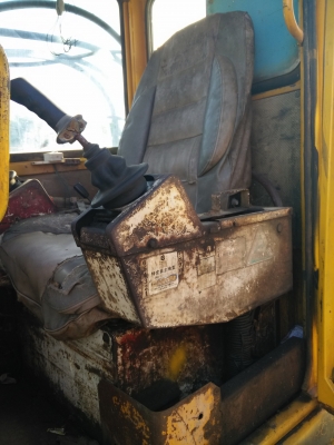 ขายรถแม็คโคตามสภาพ ยี่ห้อ J&amp;G80 เก่าไทยรถใช้งานได้ปกติ มีรั่วซึมนิดหน่อย