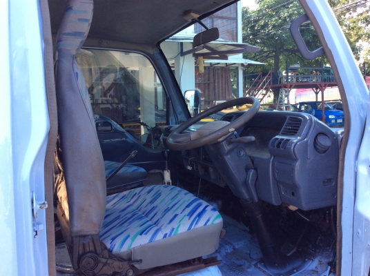 รถบรรทุกดั้ม 6 ล้อ ISUZU NKR เครื่อง 110 แรง ห้างแท้ ปี 40