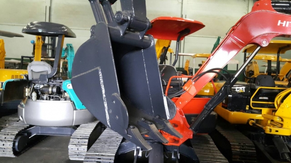 ขาย รถขุด KOMATSU รุ่น PC28UU-2E- มือสองญี่ปุ่น แทรกเหล็ก สลัก บูท เอวแน่น 100\% แรงดีทุกระบบ มือถือ/LINE ID : 0818753444 ขาย รถขุด KOMATSU รุ่น PC28UU-2E- มือสองญี่ปุ่น แทรกเหล็ก สลัก บูท เอวแน่น 100\% แรงดีทุกระบบ มือถือ/LINE ID : 0818753444