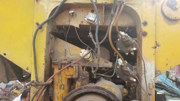 ขายตามสภาพ รถตัก CAT 920 ดิสเบรค เอวอ่อน เครื่องหลวมยกลงยังไม่ได้ซ่อม เกียร์ดี ยางดีทั้ง 4 เส้น ราคาต่อรองได้