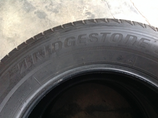 ขายยางBridgestone ep850  255-65-17 ปี15