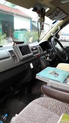 TOYOTA COMMUTER 2007  / ค./ 2500 / ดีเซล  300000  กิโล  ราคา 587000  บาท  แต่งวีไอพี รถบ้านไม่เคยรับจ้าง   วันทูคอล 0986683479 dtac 0991751349 สิทธิ์ คับ