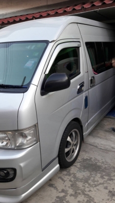 TOYOTA COMMUTER 2007  / ค./ 2500 / ดีเซล  300000  กิโล  ราคา 587000  บาท  แต่งวีไอพี รถบ้านไม่เคยรับจ้าง   วันทูคอล 0986683479 dtac 0991751349 สิทธิ์ คับ