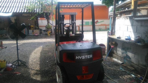 ขายด่วน โฟล์คลิฟ HITER เครื่อง Isuzu ราคาเพียง 80000 พร้อมใช้งานครับท่าน