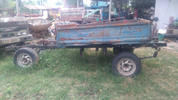 ขายด่วน คัสซี Isuzu Buddy กับกะบะ เอาไปต่ออีแต๋นได้15000 เท่านั้น