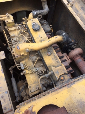 ขายด่วน แบคโอ komatsu. 200 รุ่น5คอนโทนสั่น ใช้งานได้ดีคับท่าน