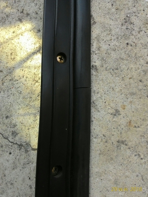 ยางขอบกระจกจิ๊ปมิตซูพร้อมยางร่อง  และยางใต้โครงจอกระจก  cj3b j53-j59