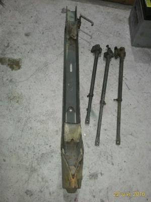 รางปืน เสากระจก  จิ๊ปทหาร แท้ๆๆ ถาดรองถังน้ำมัน